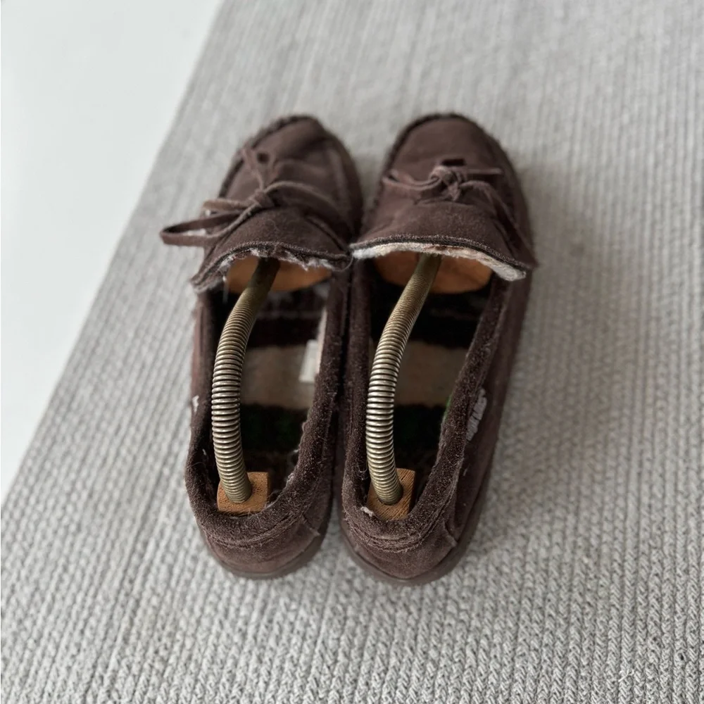 Muk Luks Dark Brown Genuine Suede Leather Slippers Size 12